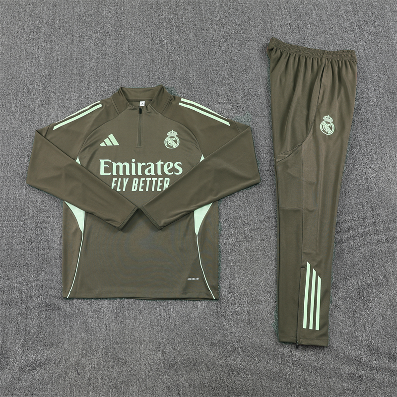 Real Madrid Tracksuit 2025/26