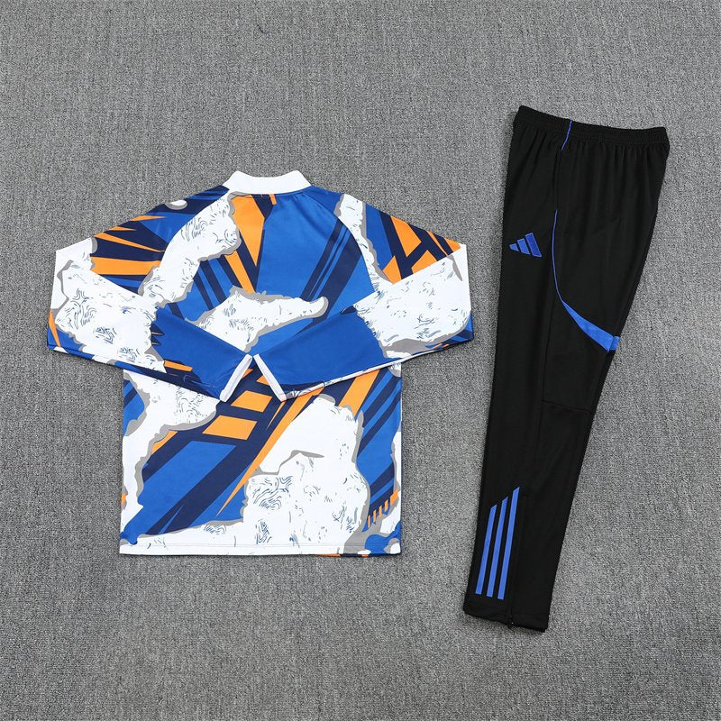 Real Madrid Tracksuit 2025/26