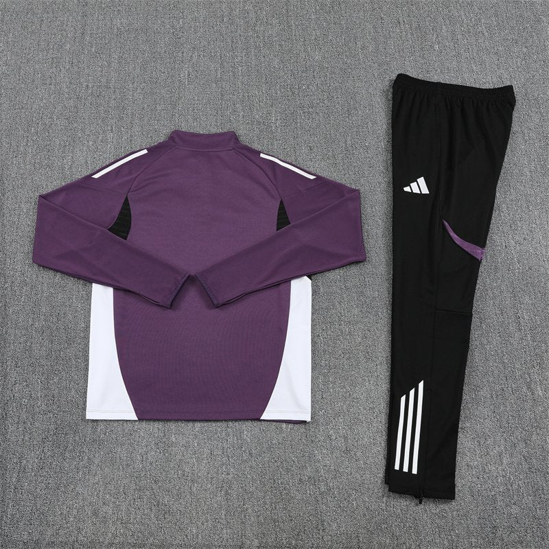 Manchester United Tracksuit 2025/26