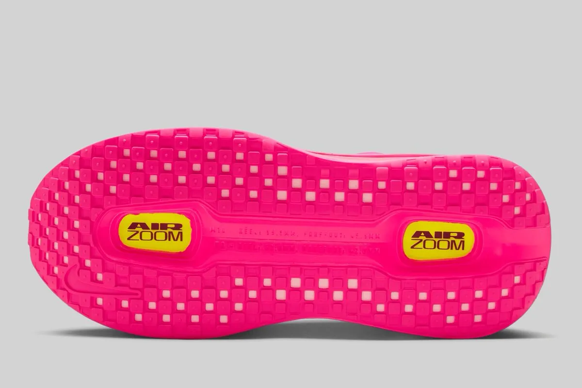 Nike Vomero Premium "Hyper Pink"