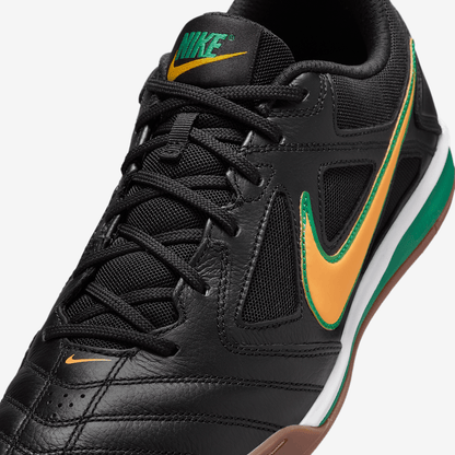 Nike Gato