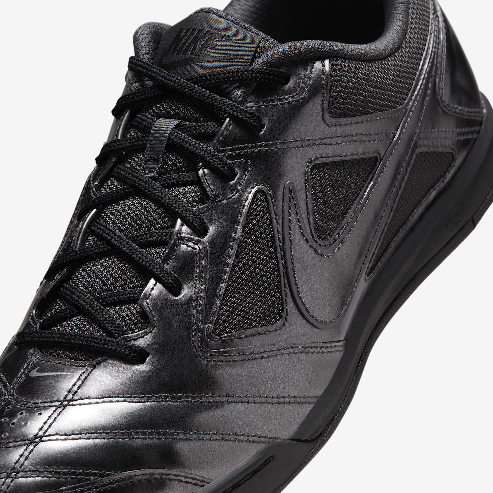 Nike Gato LV8 Men's Shoes