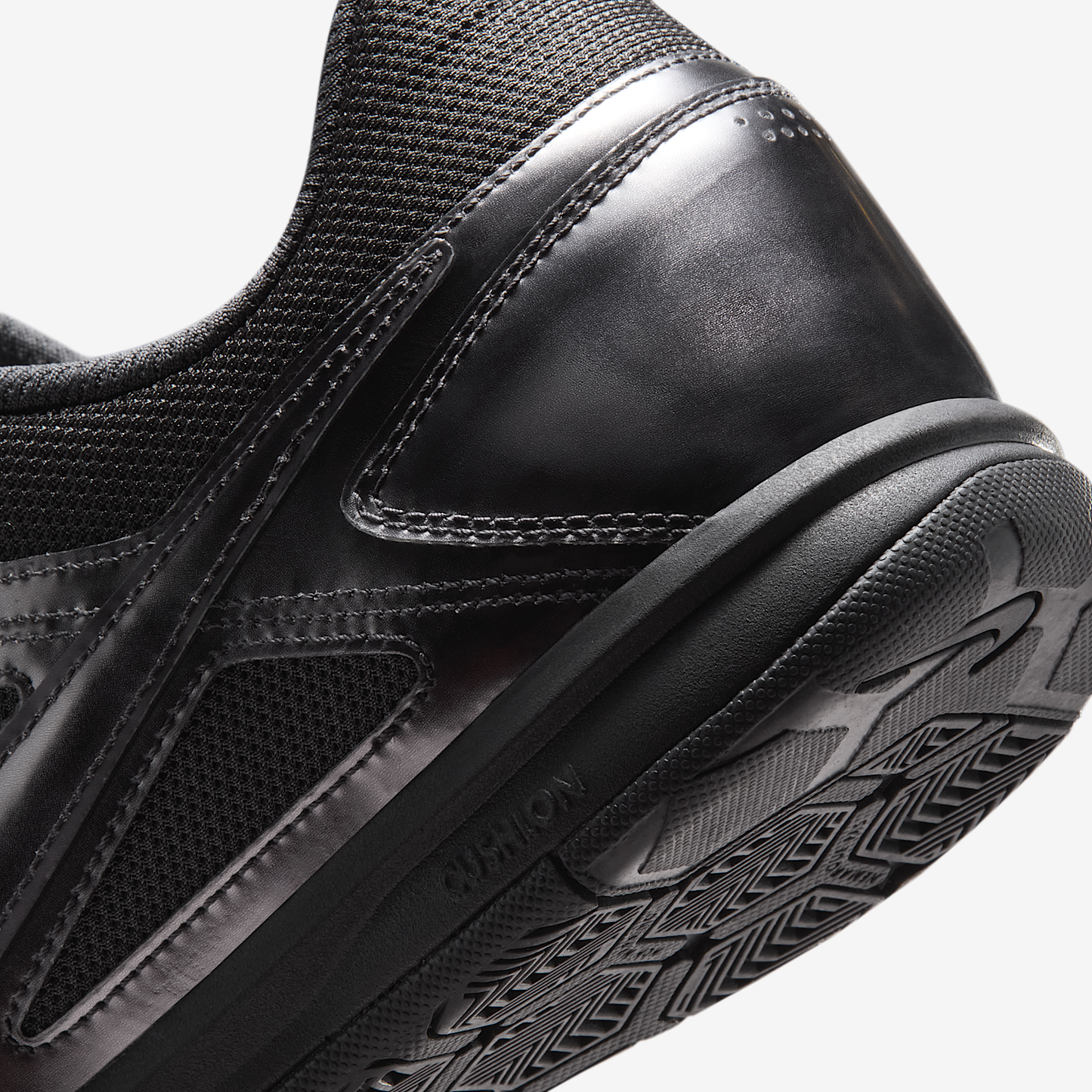 Nike Gato LV8 Men's Shoes