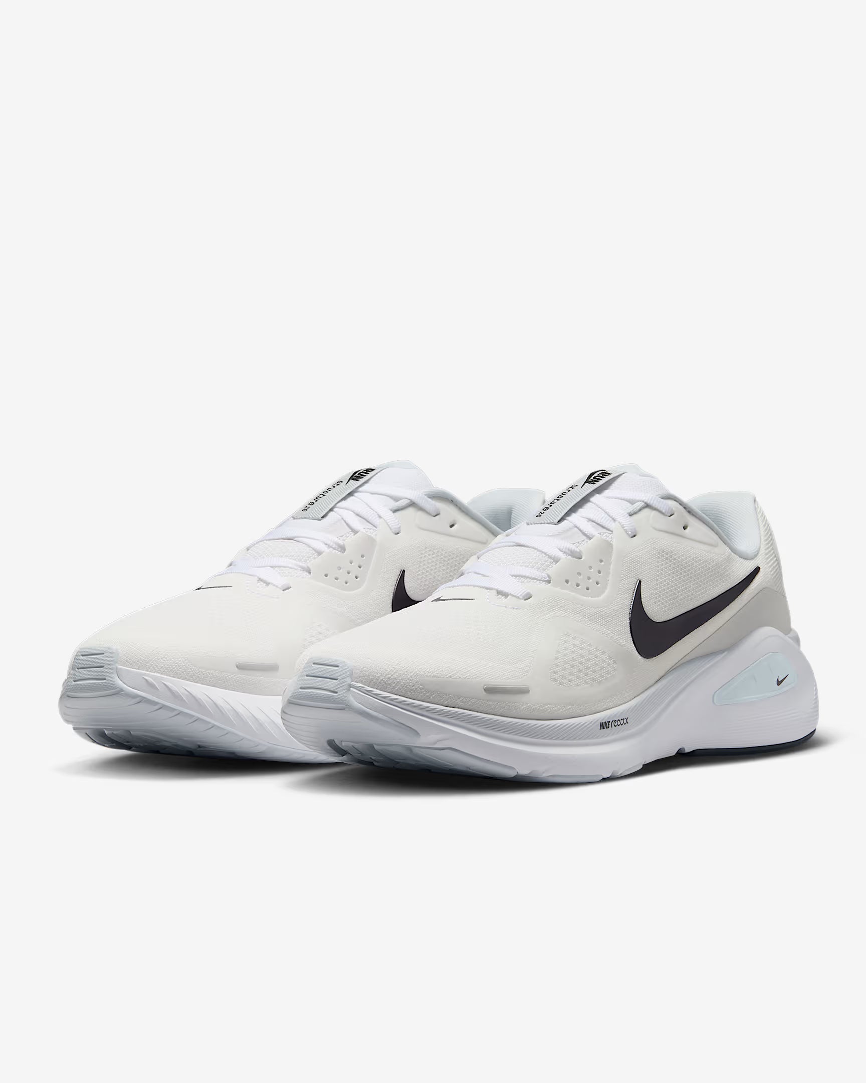 Nike Structure 26