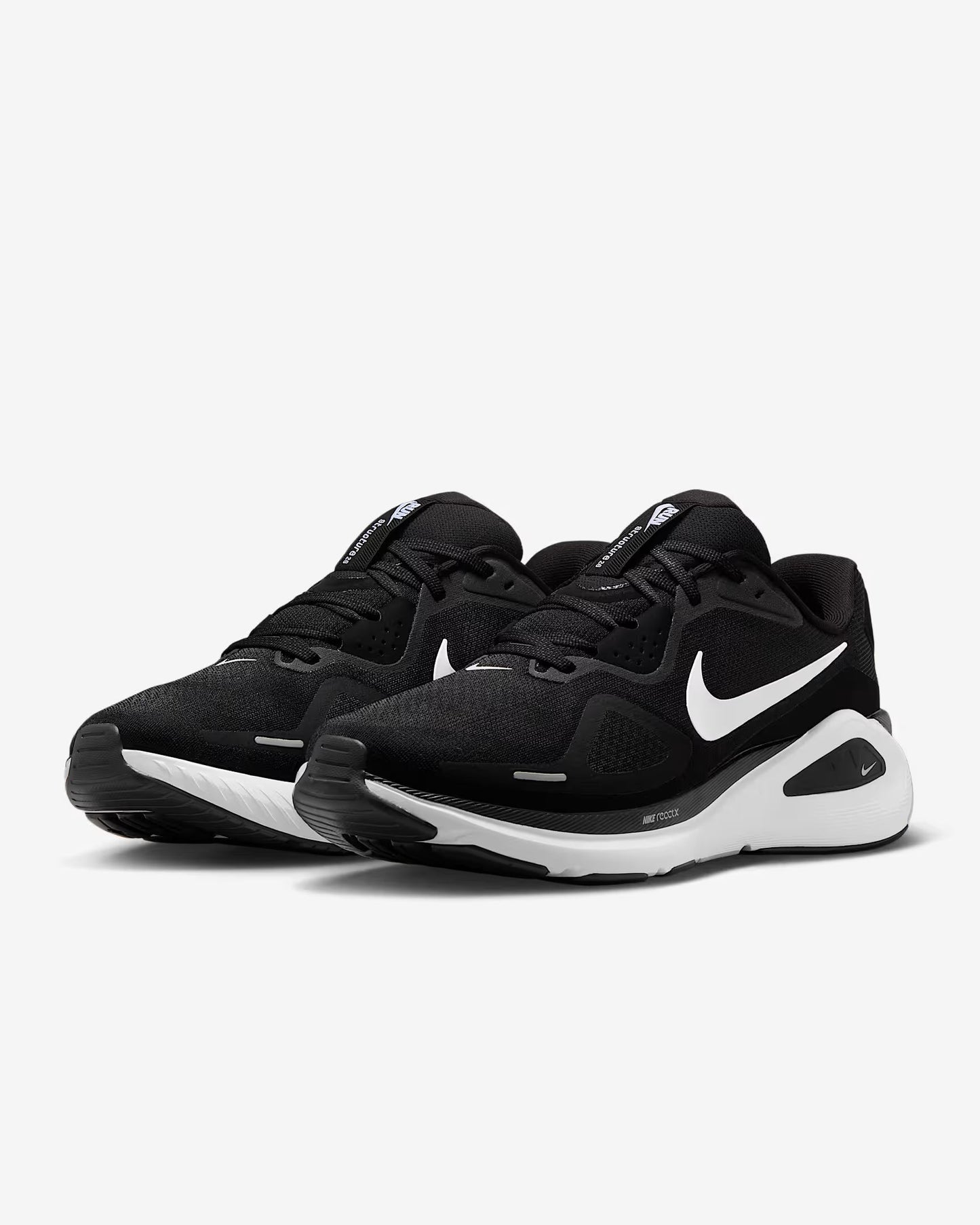 Nike Structure 26