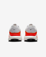 Nike Structure 26