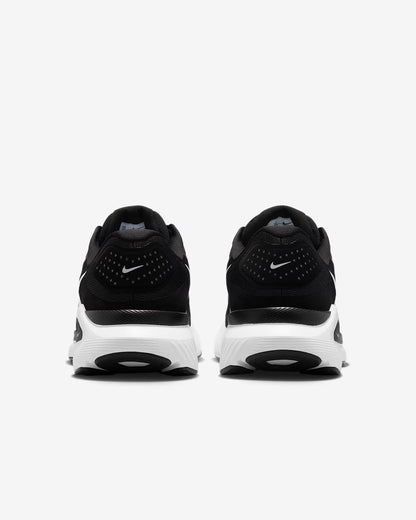 Nike Structure 26