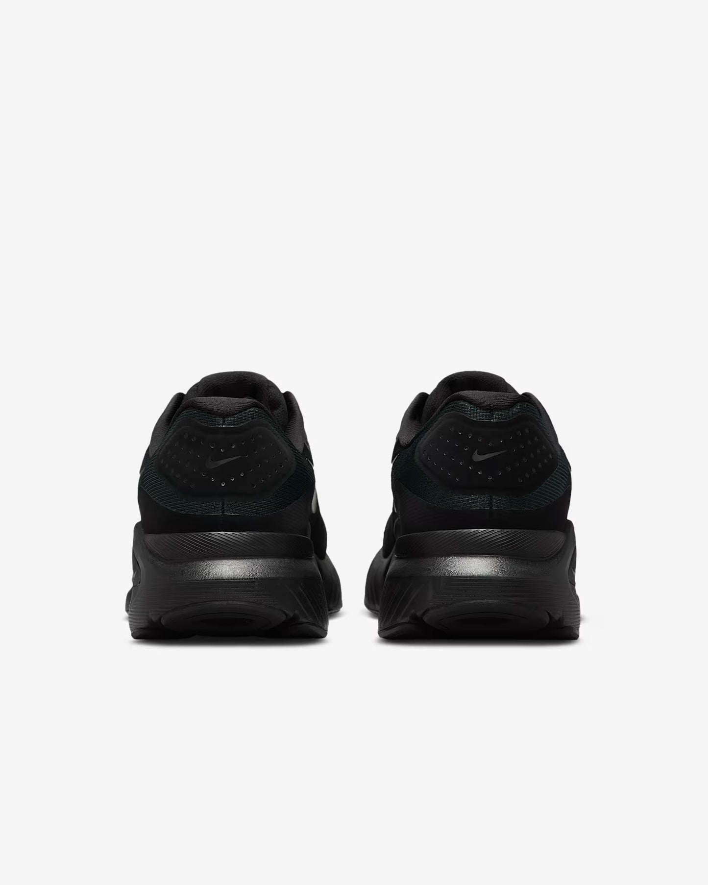 Nike Structure 26