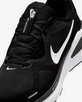 Nike Structure 26