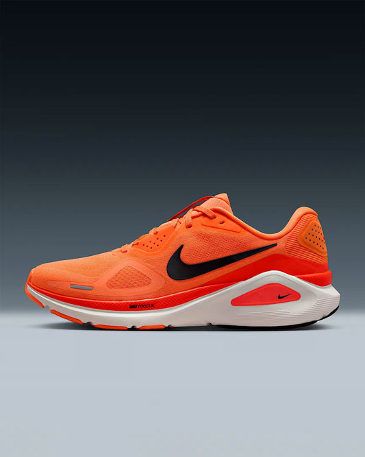 Nike Structure 26
