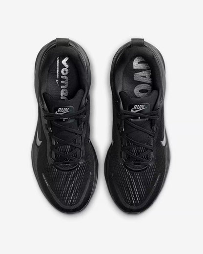 Nike Vomero 18