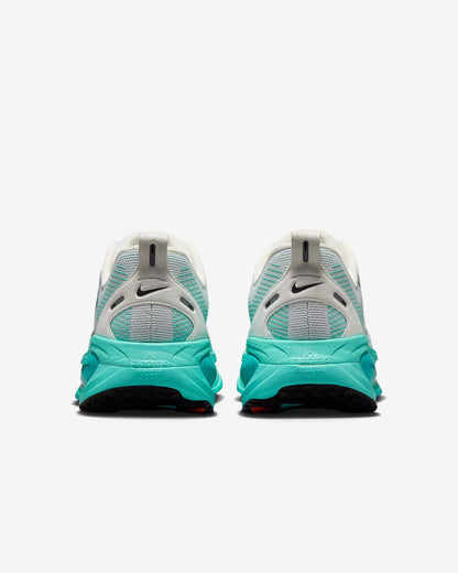 Nike Vomero 18