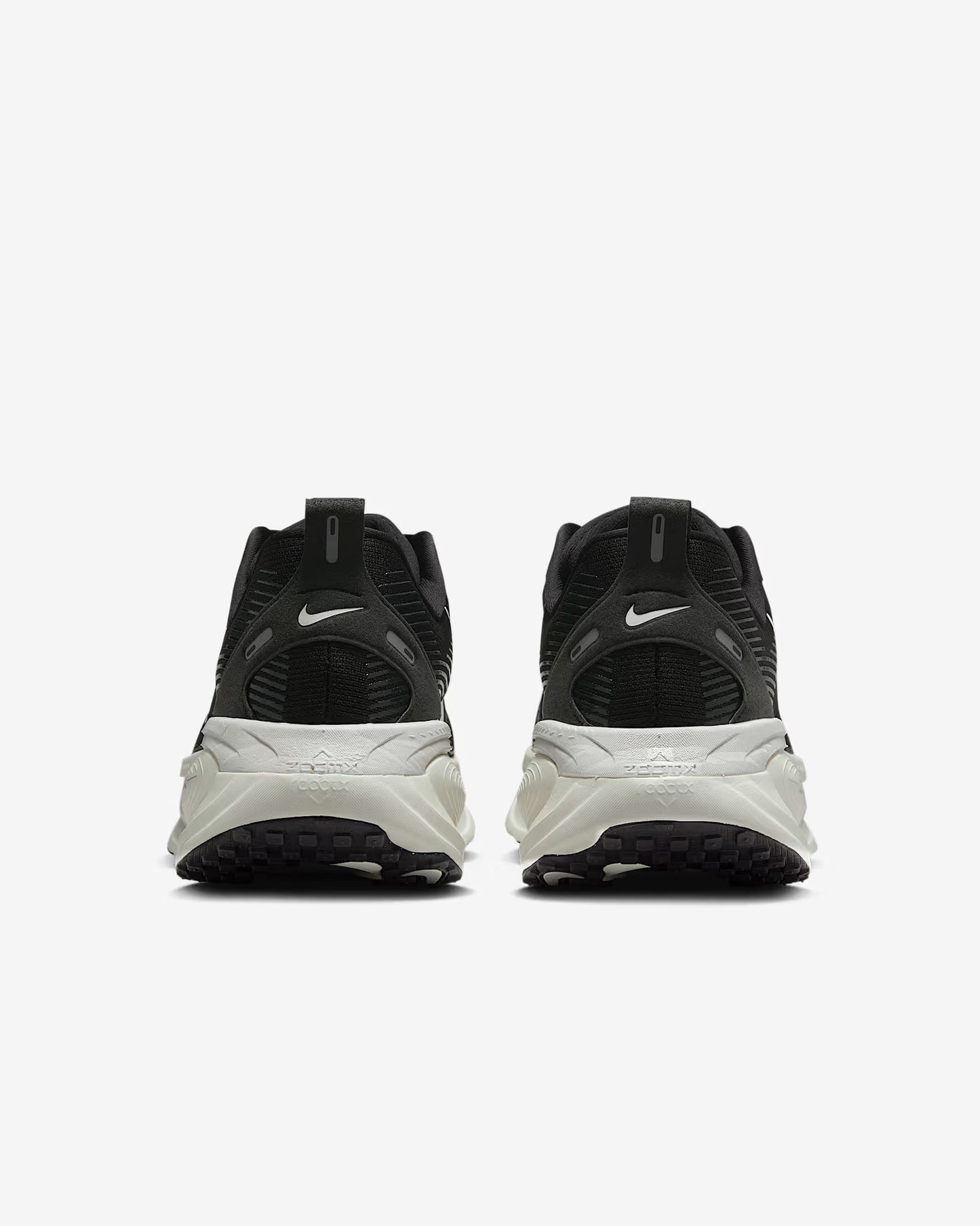 Nike Vomero 18