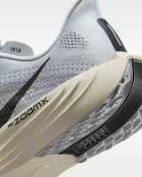 Nike Pegasus Plus