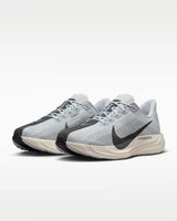 Nike Pegasus Plus