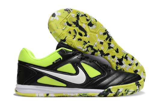 Supreme x Nike SB Gato