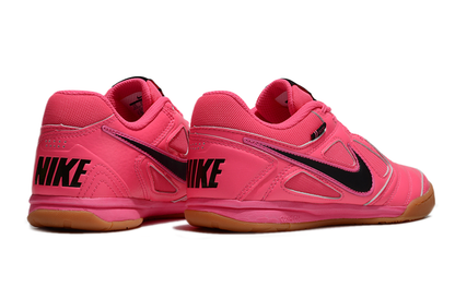 Supreme x Nike SB Gato