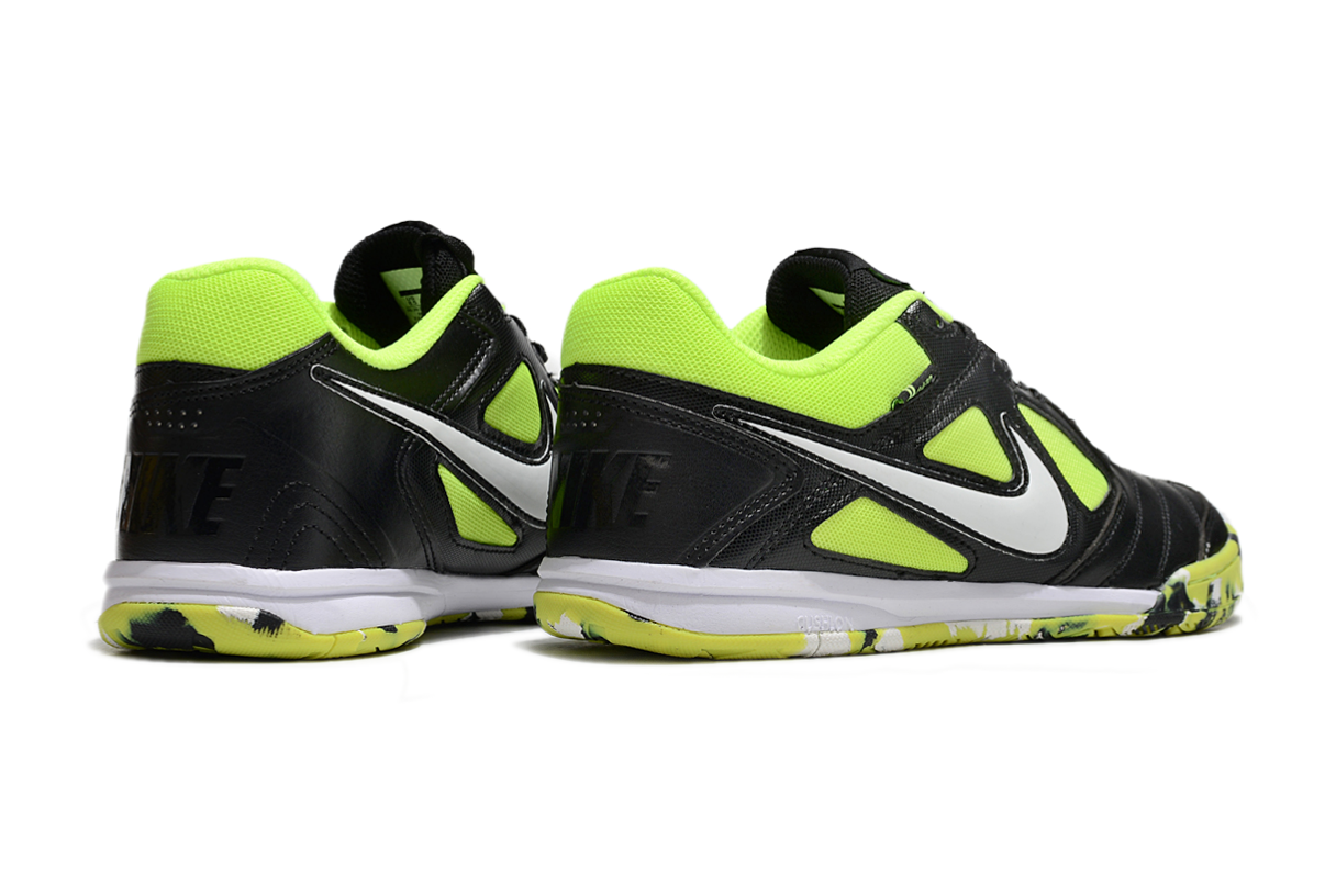 Supreme x Nike SB Gato