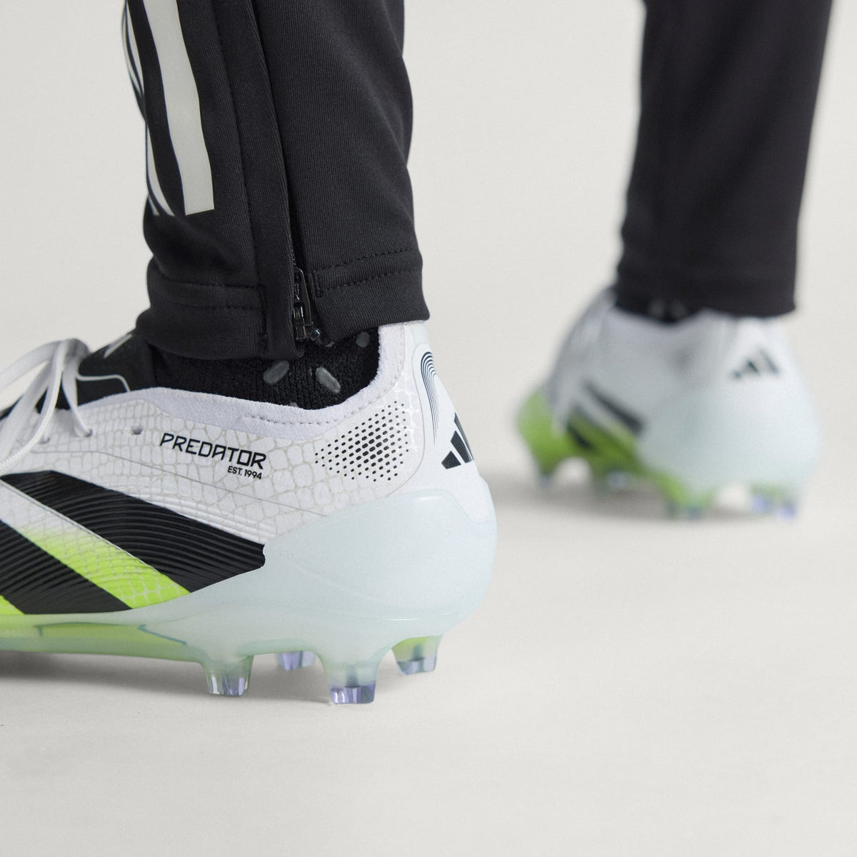PREDATOR ELITE Firm Ground Soccer Cleats