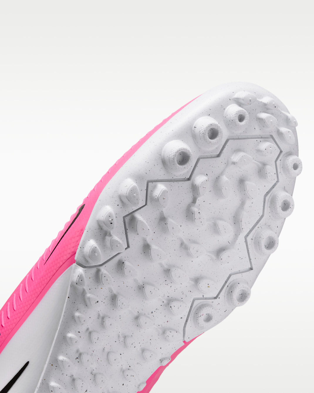 Nike Phantom 6 Low Pro