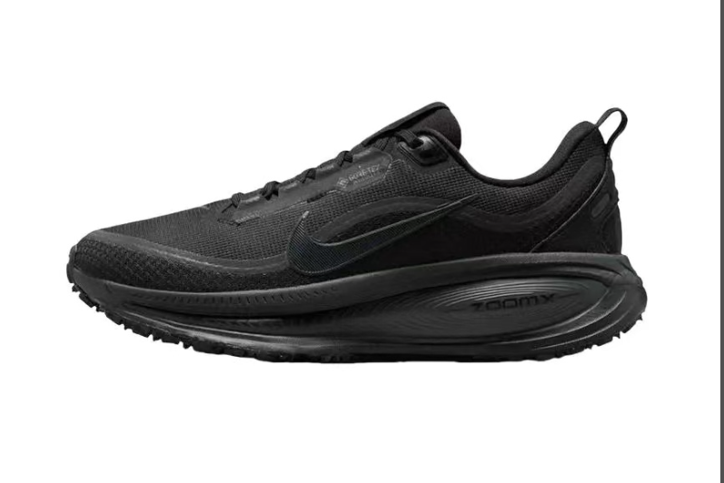 Nike Vomero 18 Goretex Full Black