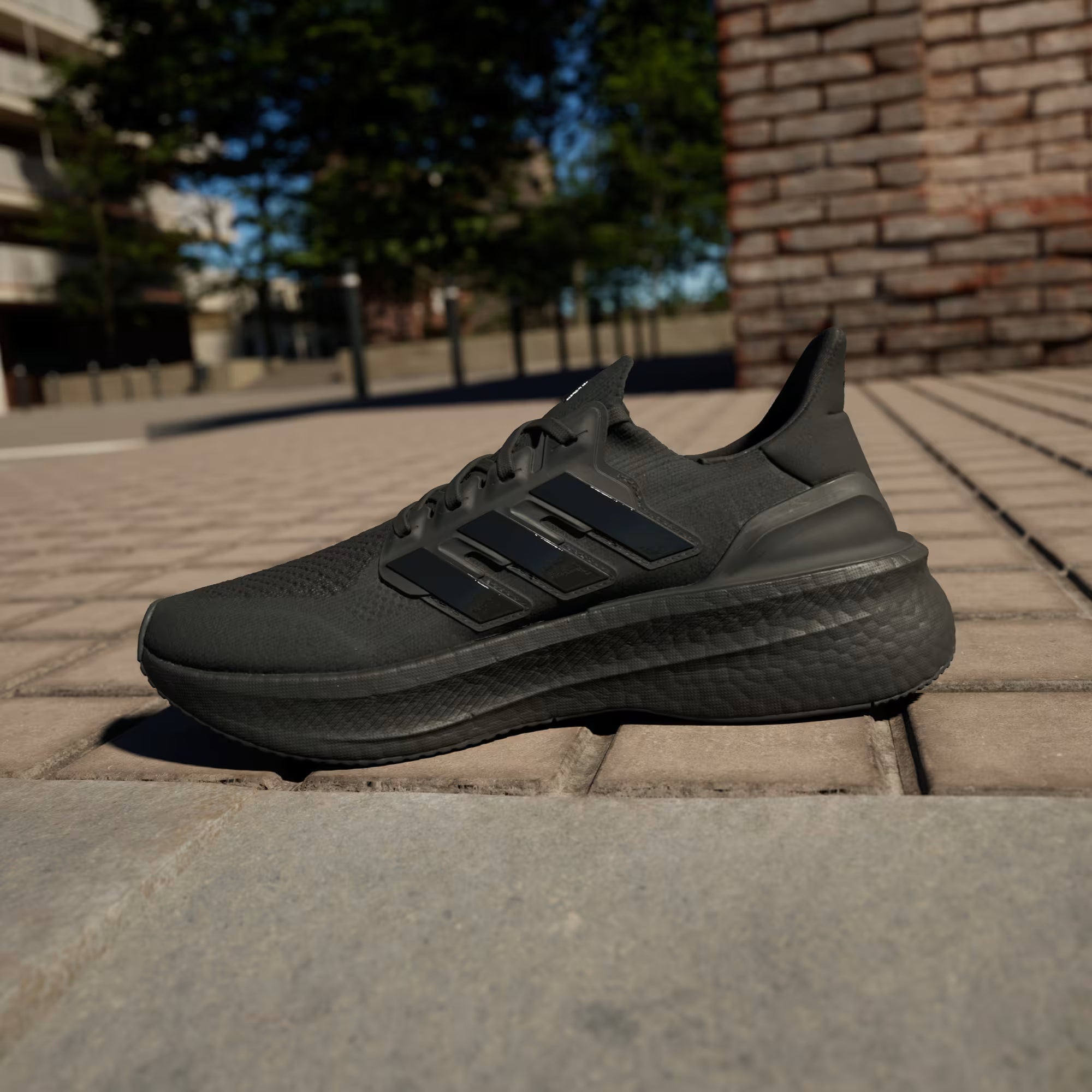 Adidas Ultraboost 5