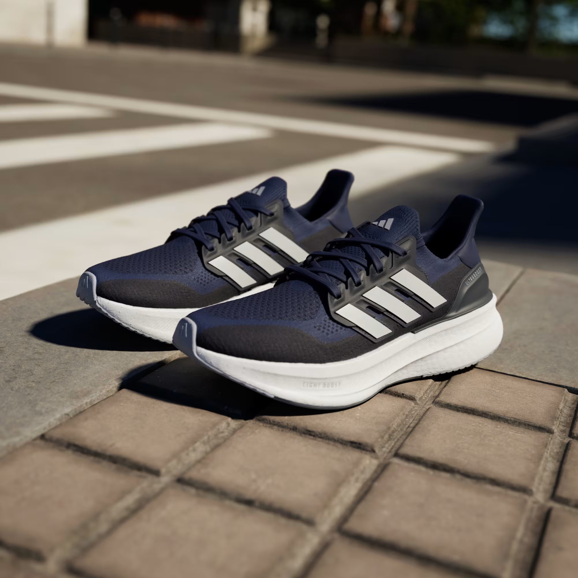 Adidas Ultraboost 5