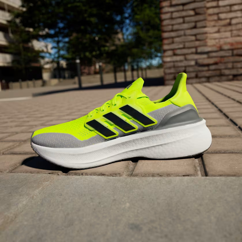 Adidas Ultraboost 5