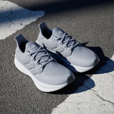 Adidas Ultraboost 5