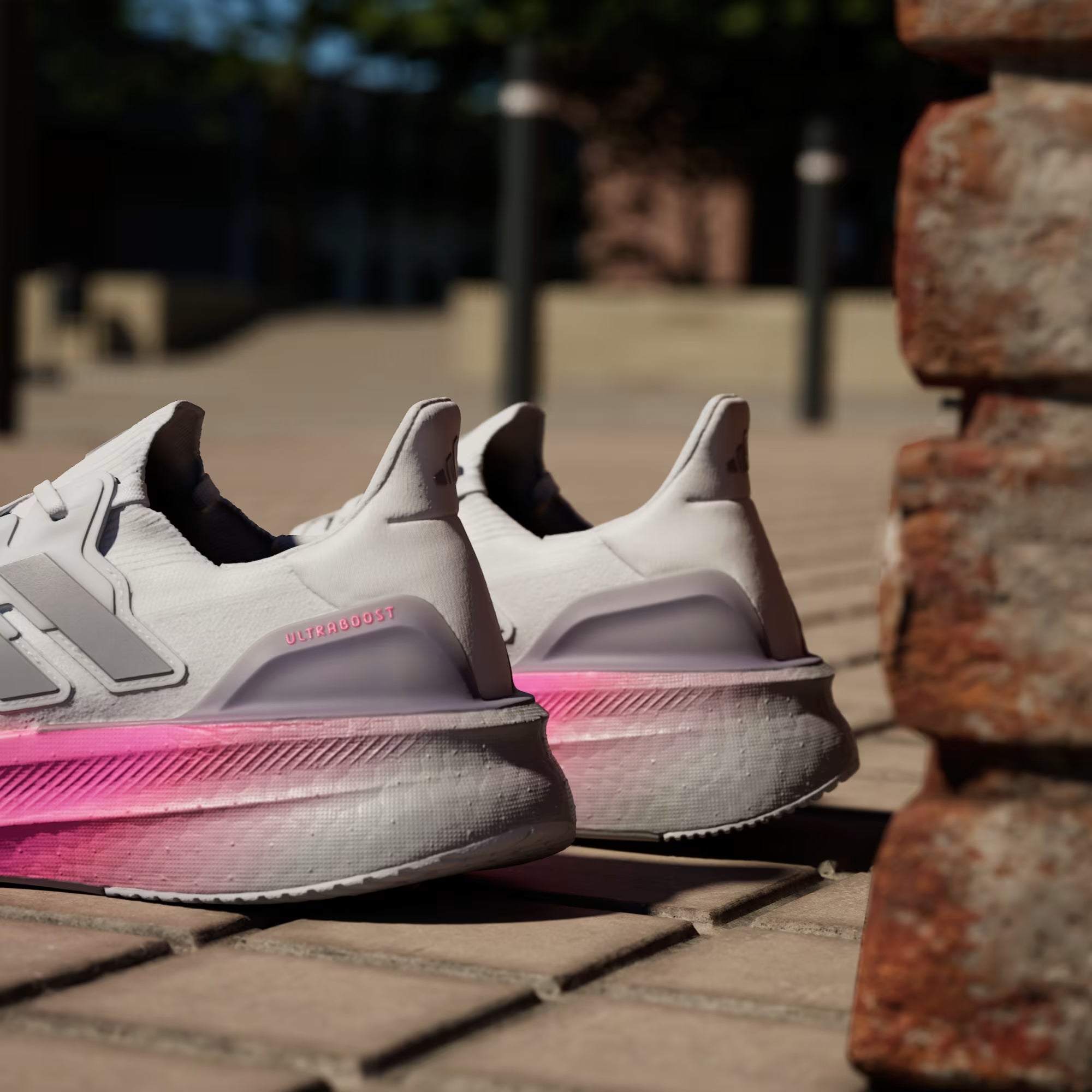 Adidas Ultraboost 5