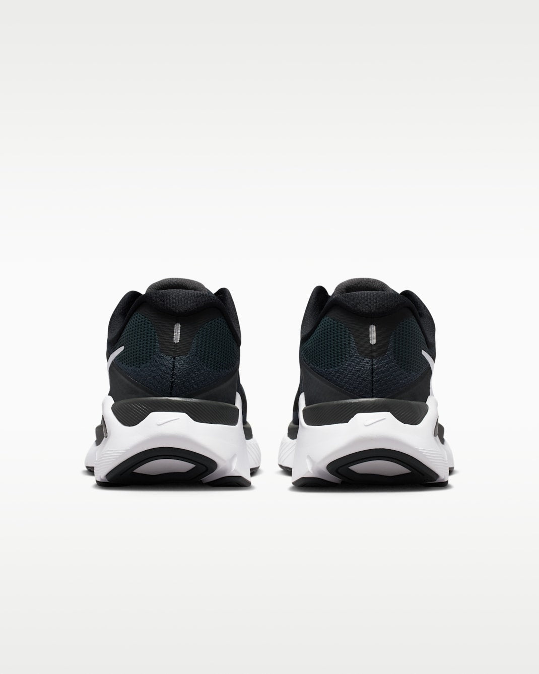 Nike Structure Plus