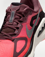 Nike Structure Plus
