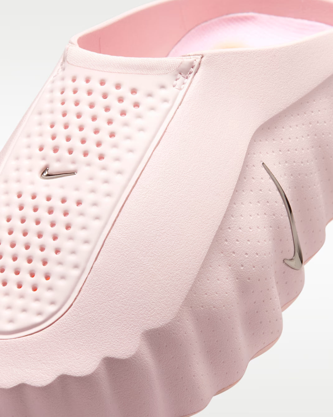 Nike Mind 001