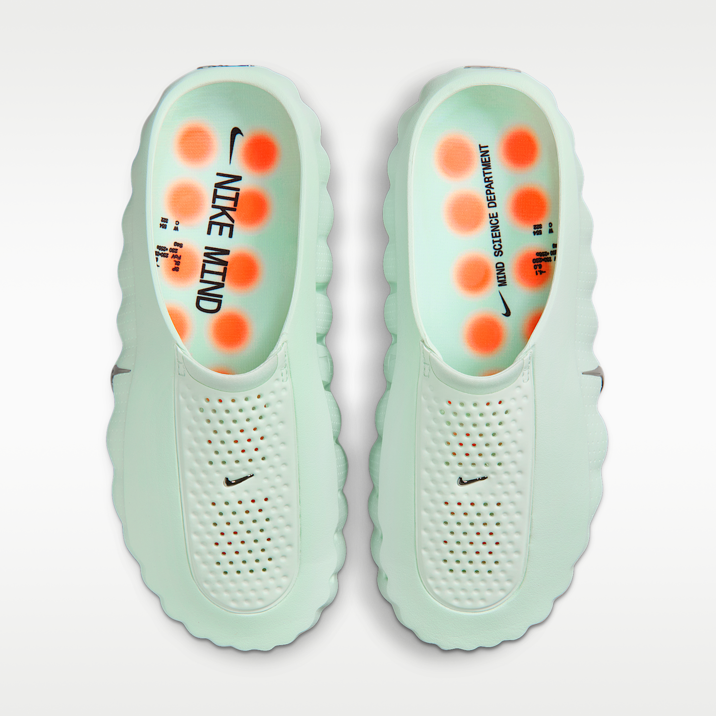 Nike Mind 001