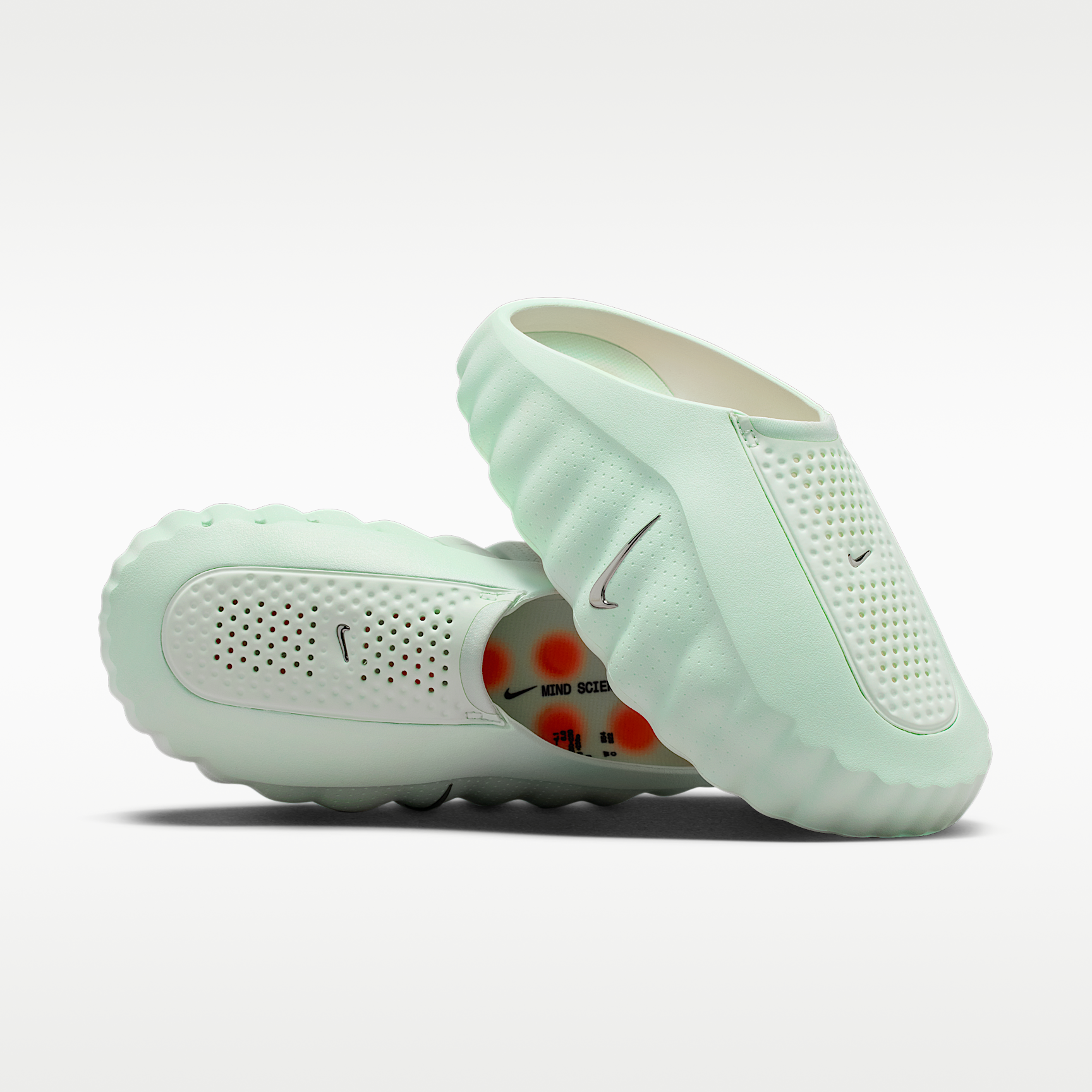 Nike Mind 001