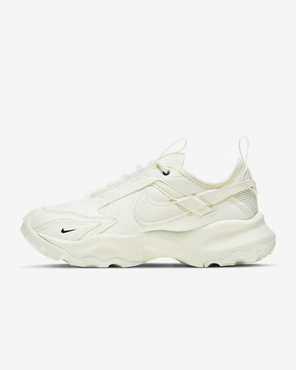 Nike TC 7900