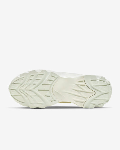 Nike TC 7900