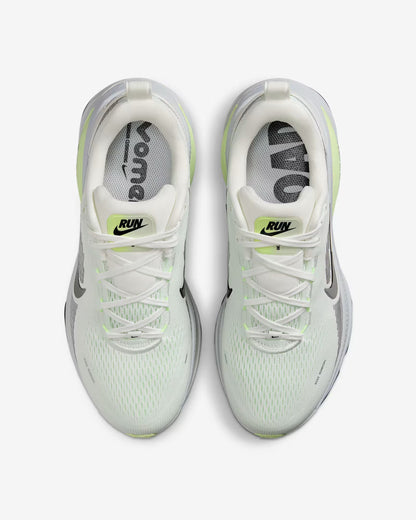 Nike Vomero 18