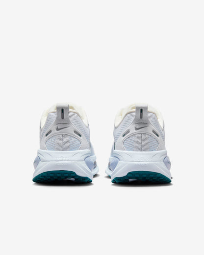 Nike Vomero 18