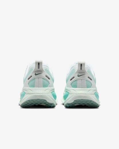 Nike Vomero 18