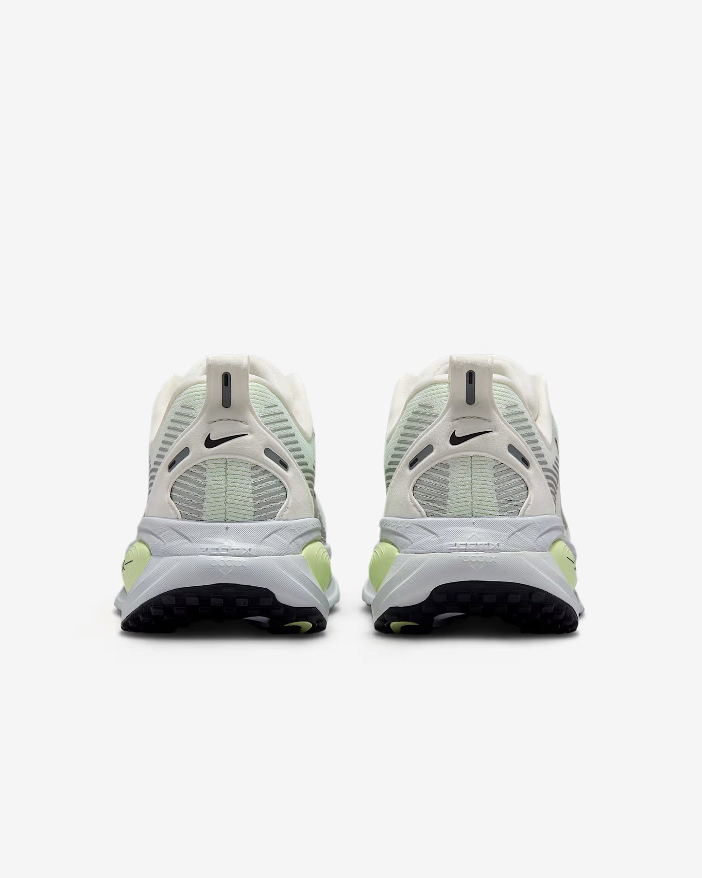 Nike Vomero 18