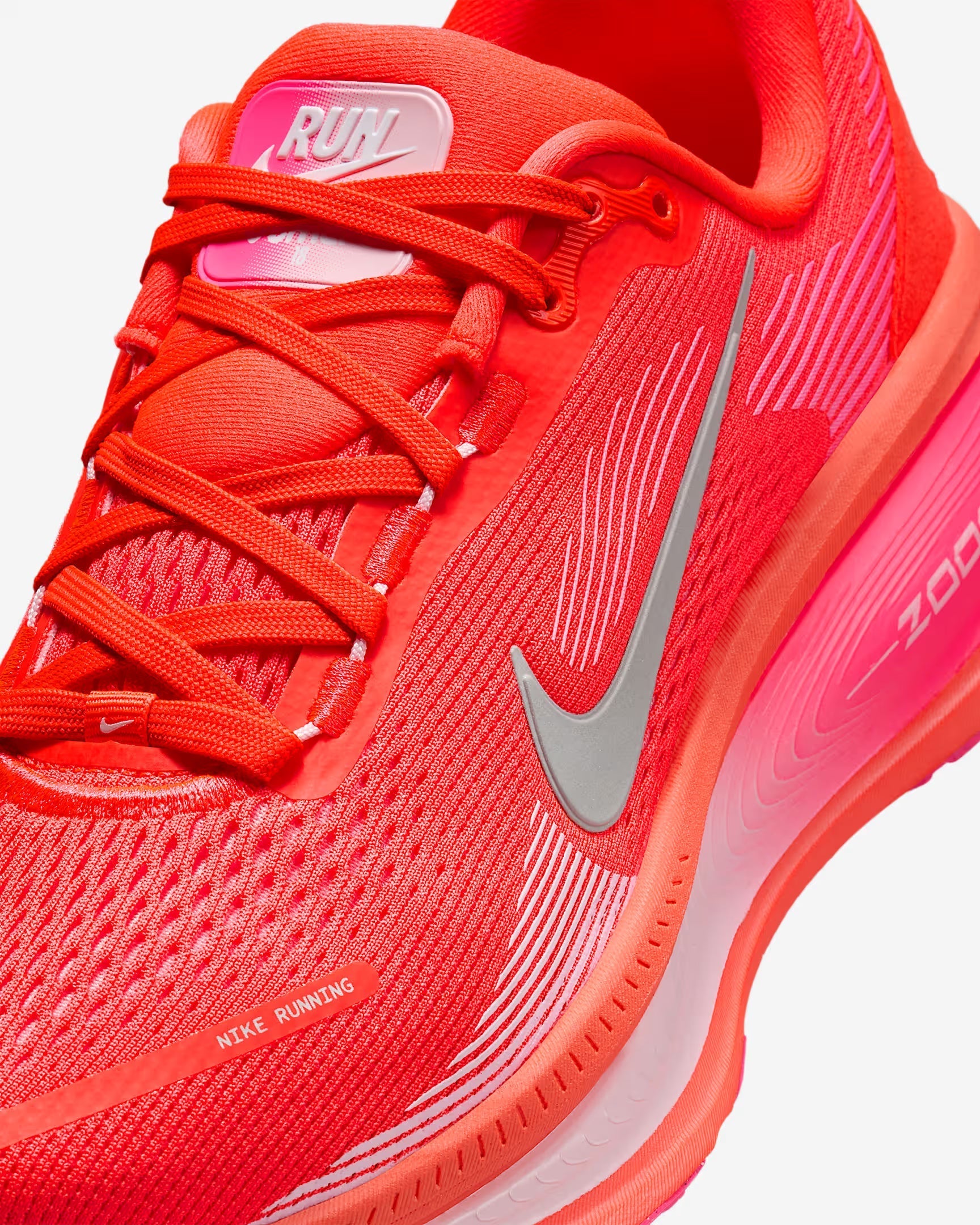 Nike Vomero 18