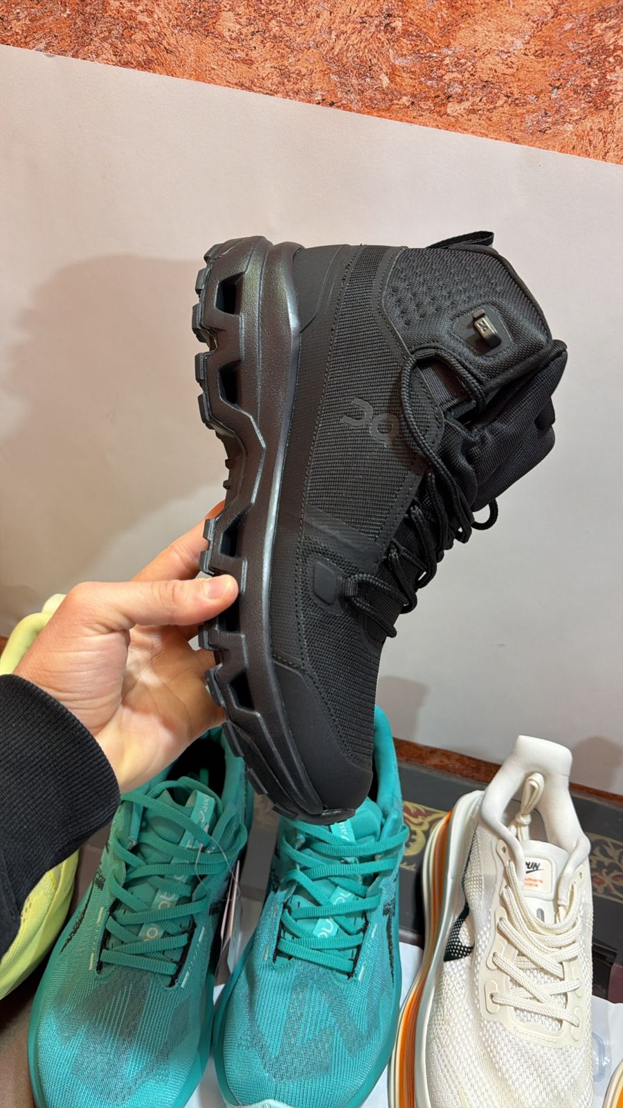 ON CLOUD ROCK WATER PROOF