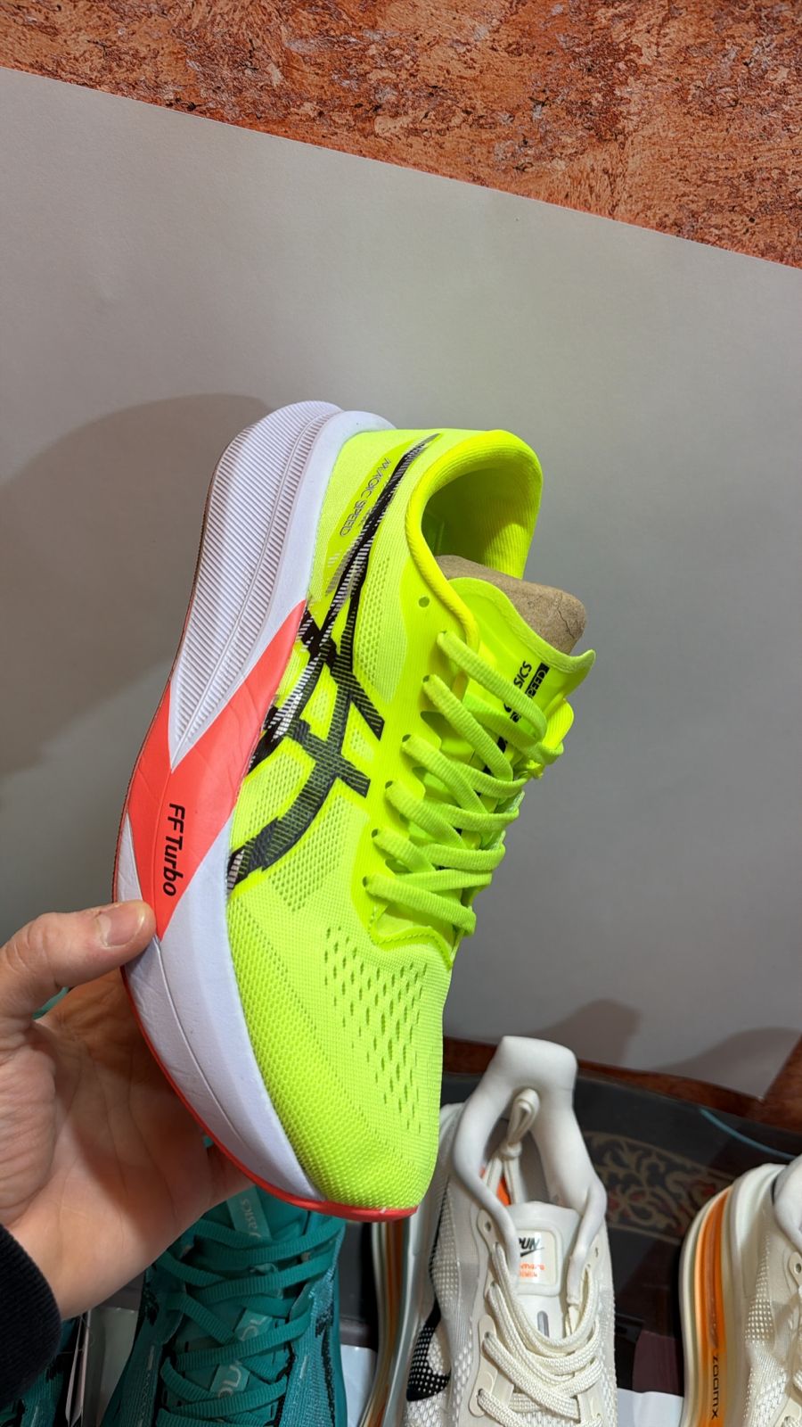 Asics FF TURBO