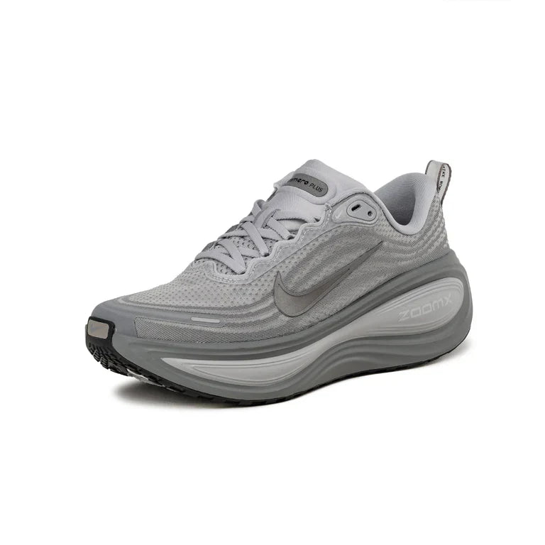 NIKE Vomero Plus IM5019