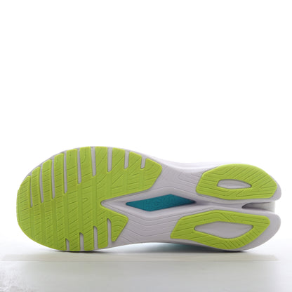 2M HOKA M MACH X
