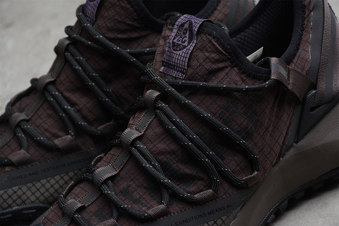 ACG MOUNTAIN FLY LOW BROWN BASALT/BLACK/BLACK