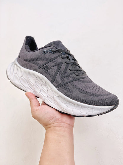 New Balance NB Fresh Foam X More v4 Silver