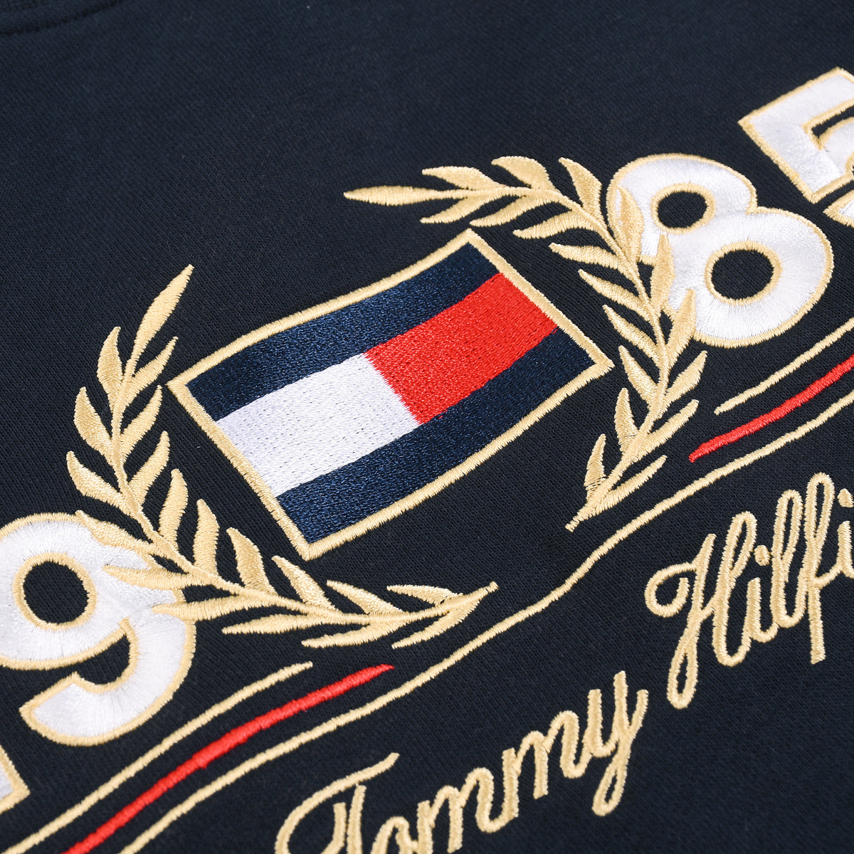 TommyEmbroideryCrew Neck Sweatshirt