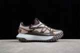 ACG MOUNTAIN FLY LOW SE IRONSTONE/LIGHT IRON ORE/LIGHT BONE/MALT